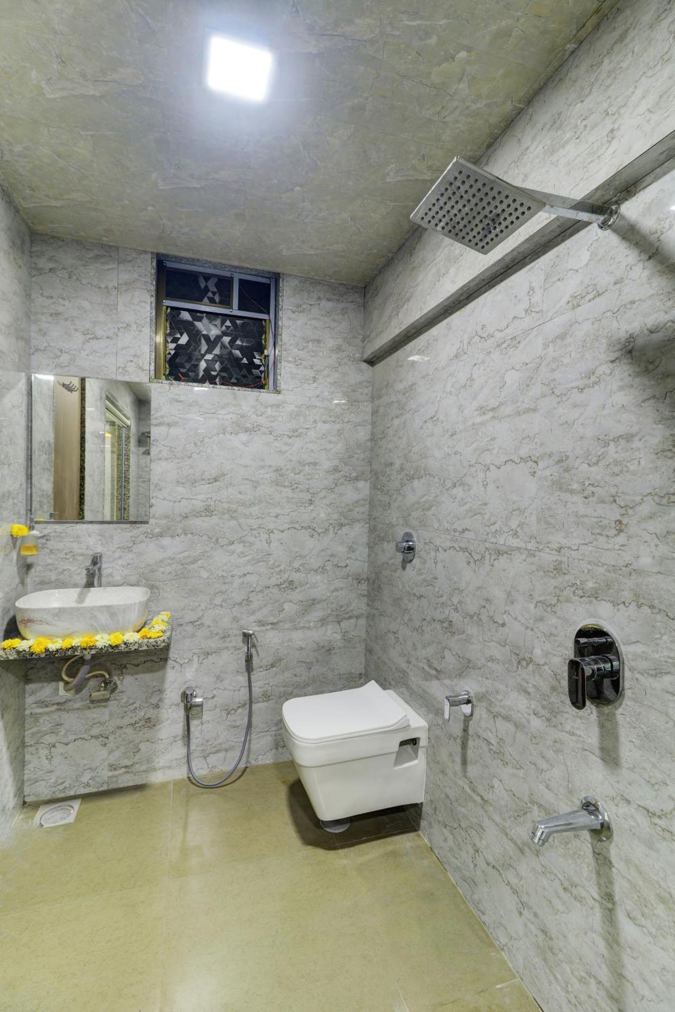 Hotel Shree Residency Lodging & Boarding نافي مومباي المظهر الخارجي الصورة