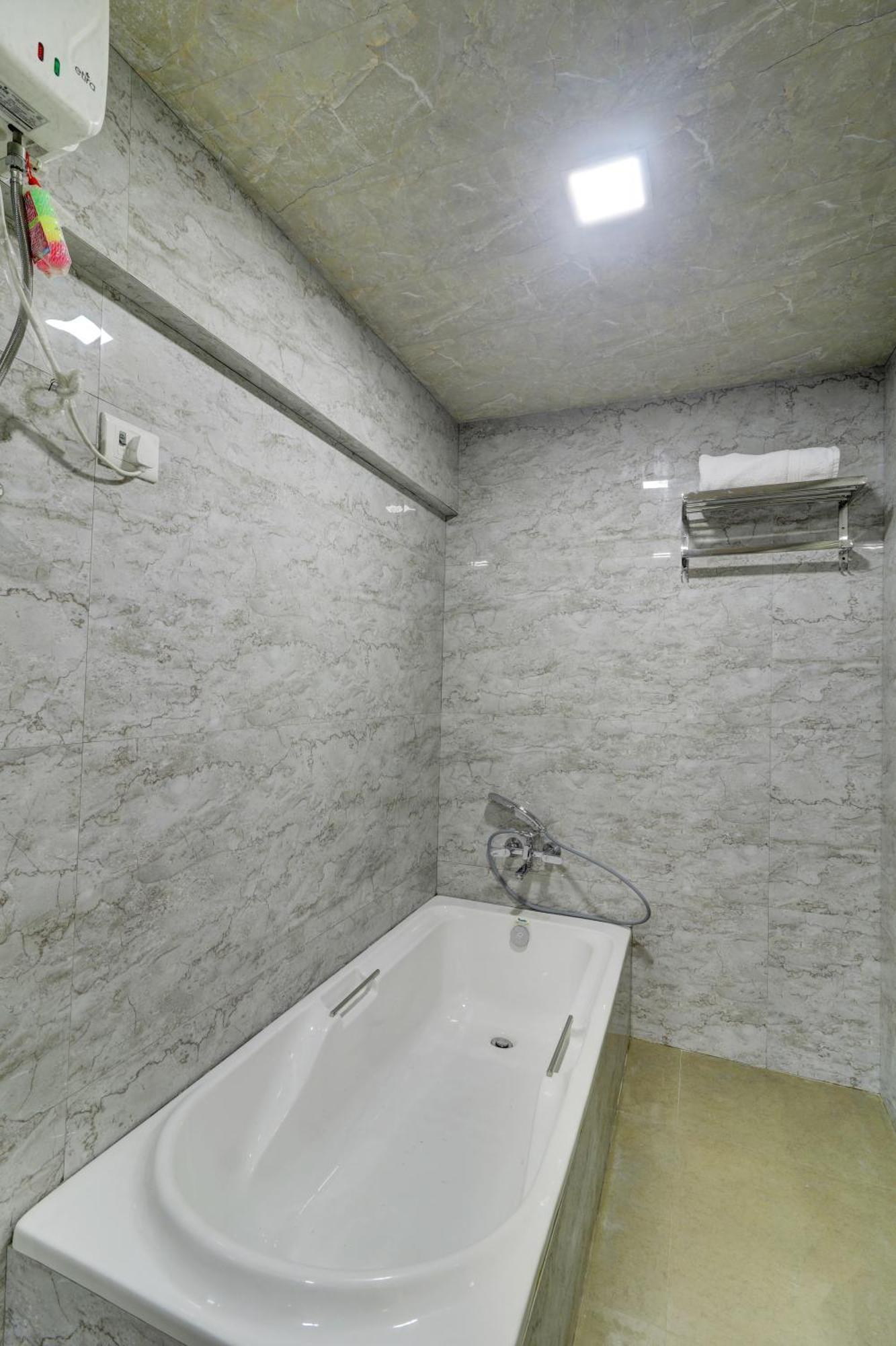 Hotel Shree Residency Lodging & Boarding نافي مومباي المظهر الخارجي الصورة